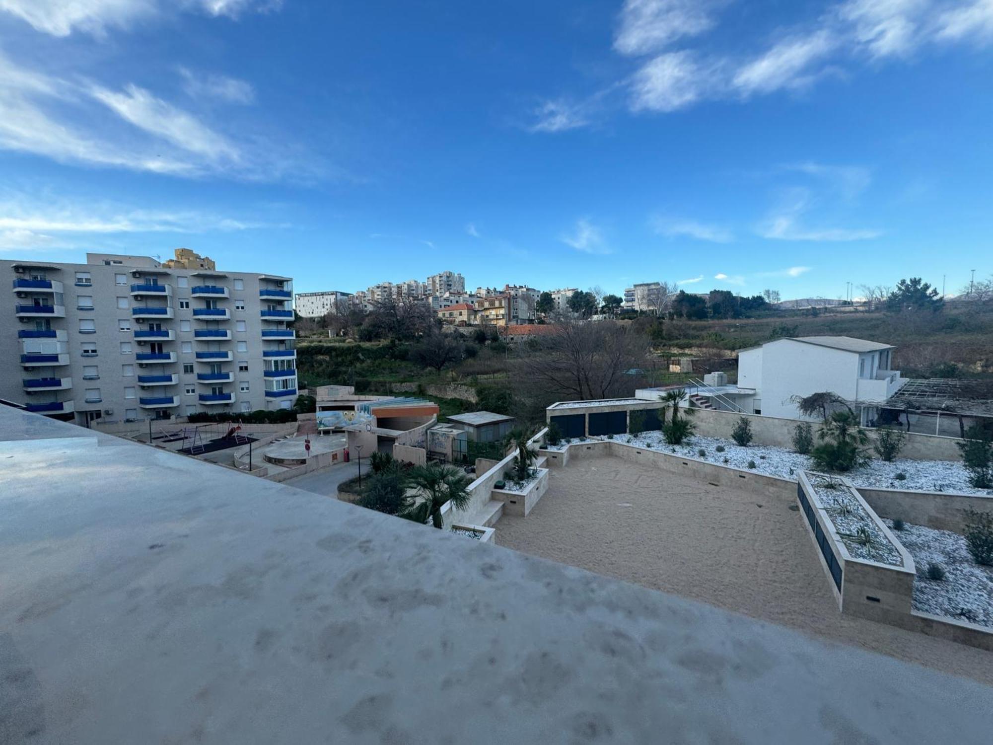 Abyss New Near The With Private Garage Appartement *