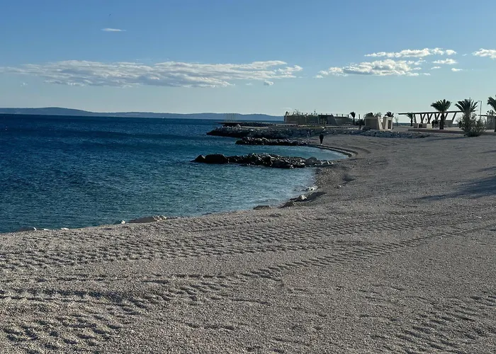 Abyss New Apartment Near The Best Beach With Private Garage