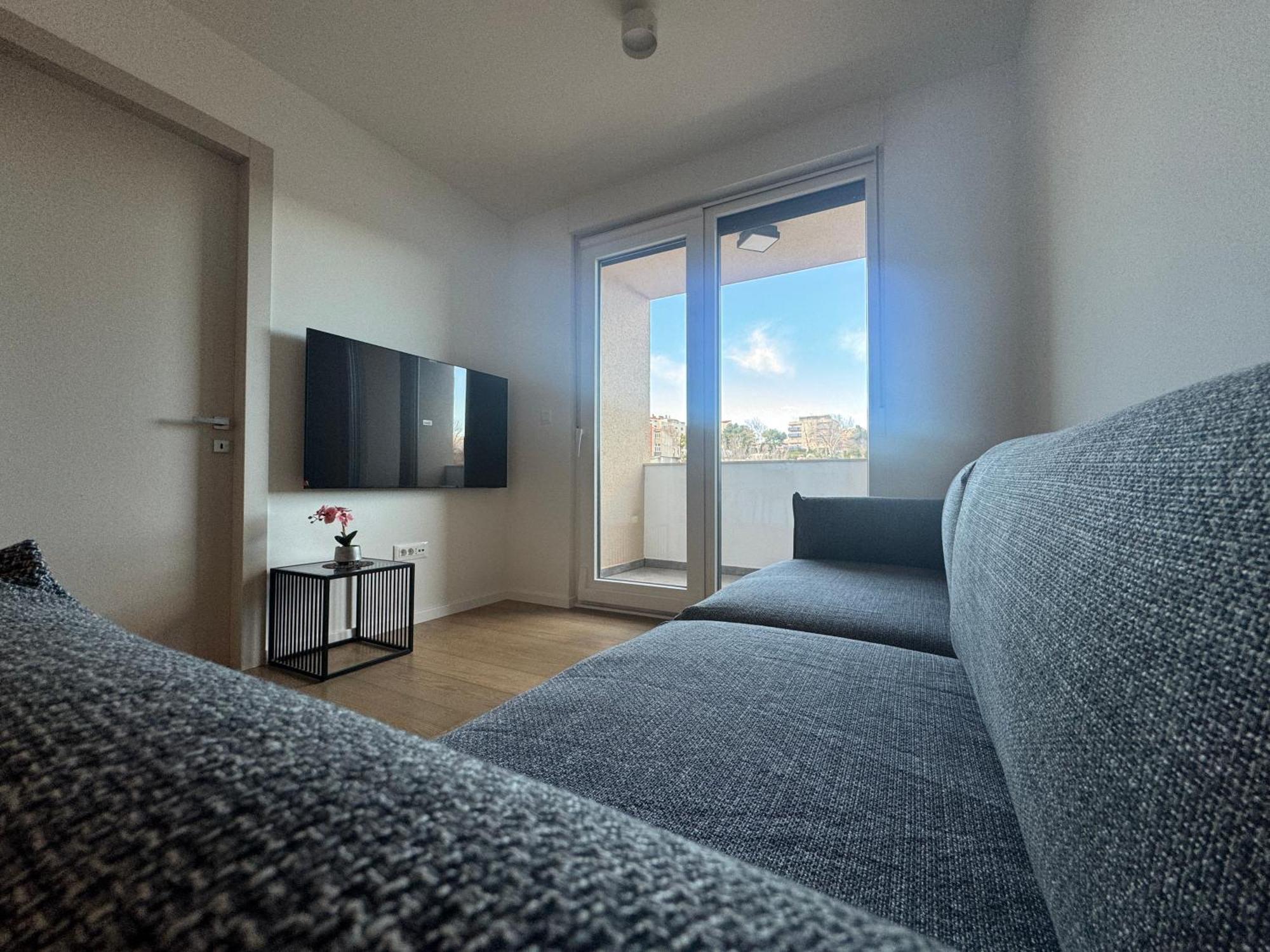 Apartmán Abyss New Near The With Private Garage