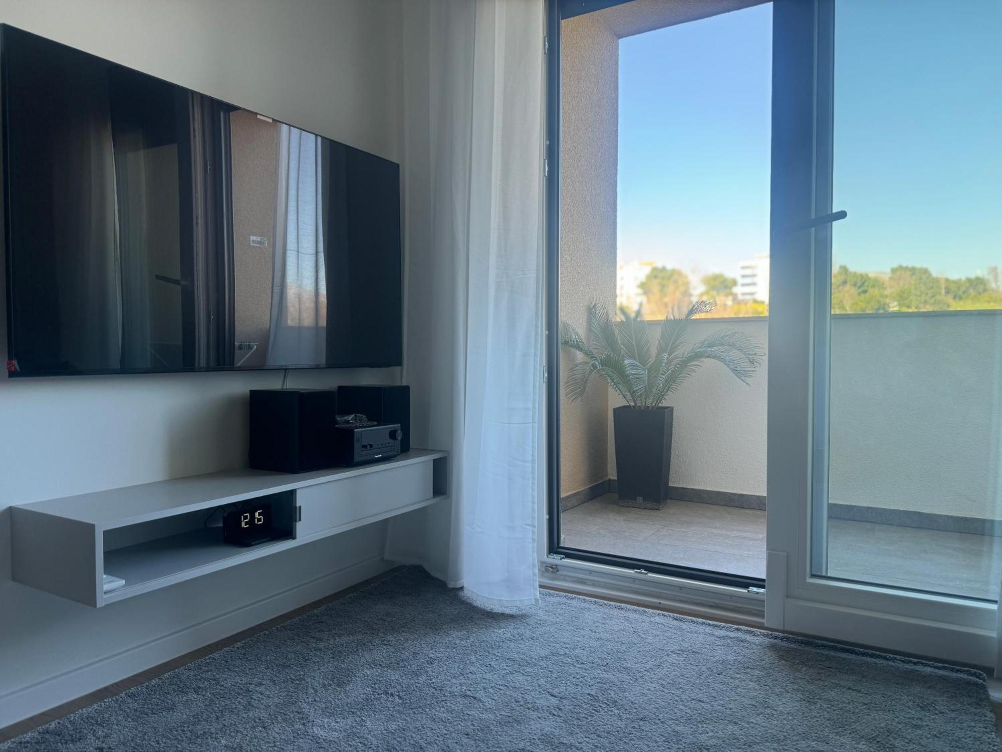 Apartmán Abyss New Near The With Private Garage