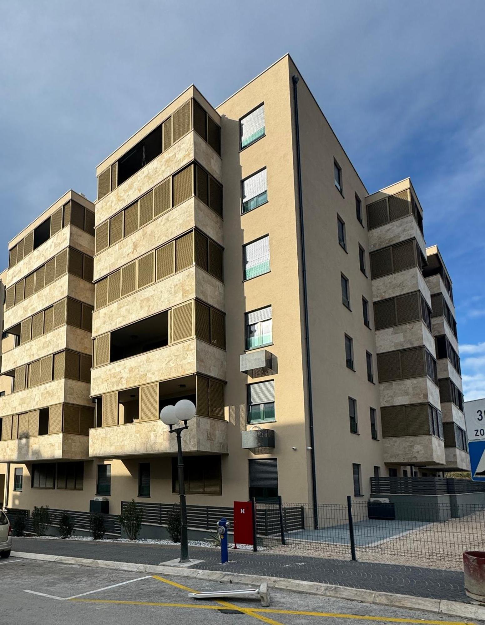 Abyss New Near The With Private Garage Apartmán Split