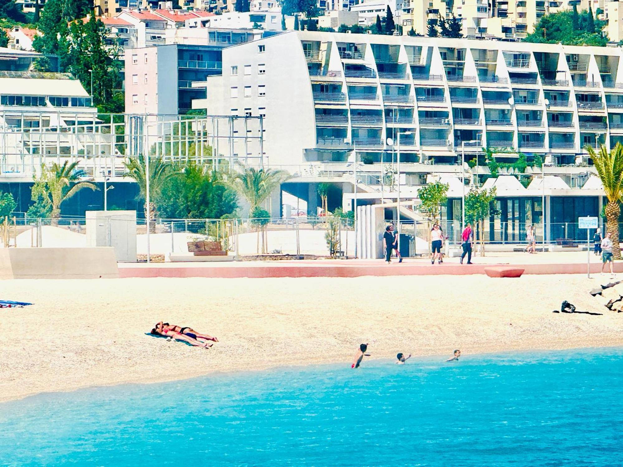 Abyss New Near The With Private Garage Apartmán Split